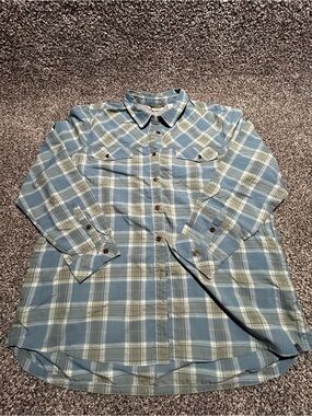 L.L. Bean Light Blue Plaid Button-Down Shirt vented fishing
